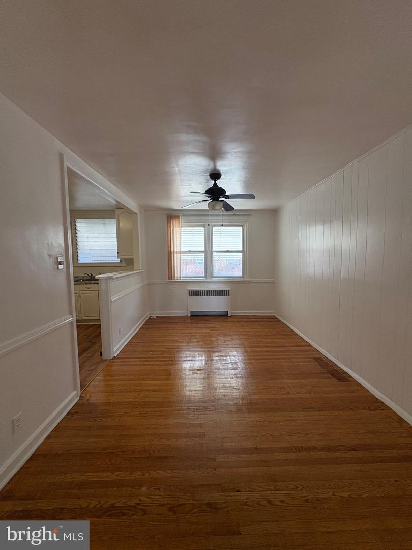 1244 Robbins St Property Photo 13
