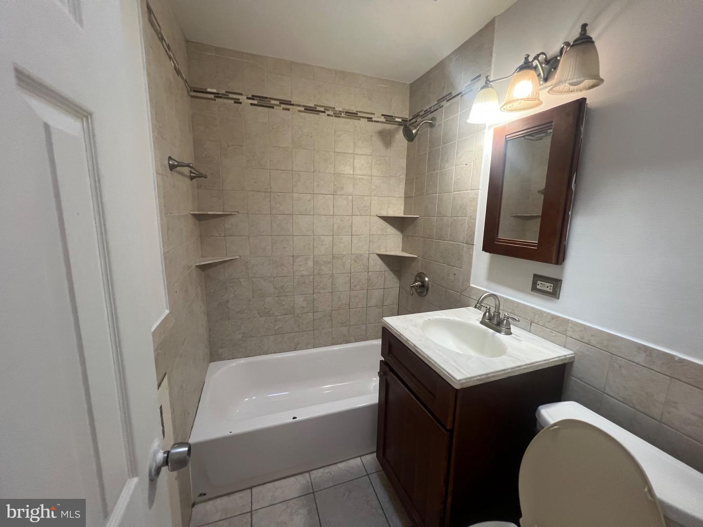3145 Wellington St Property Photo 13
