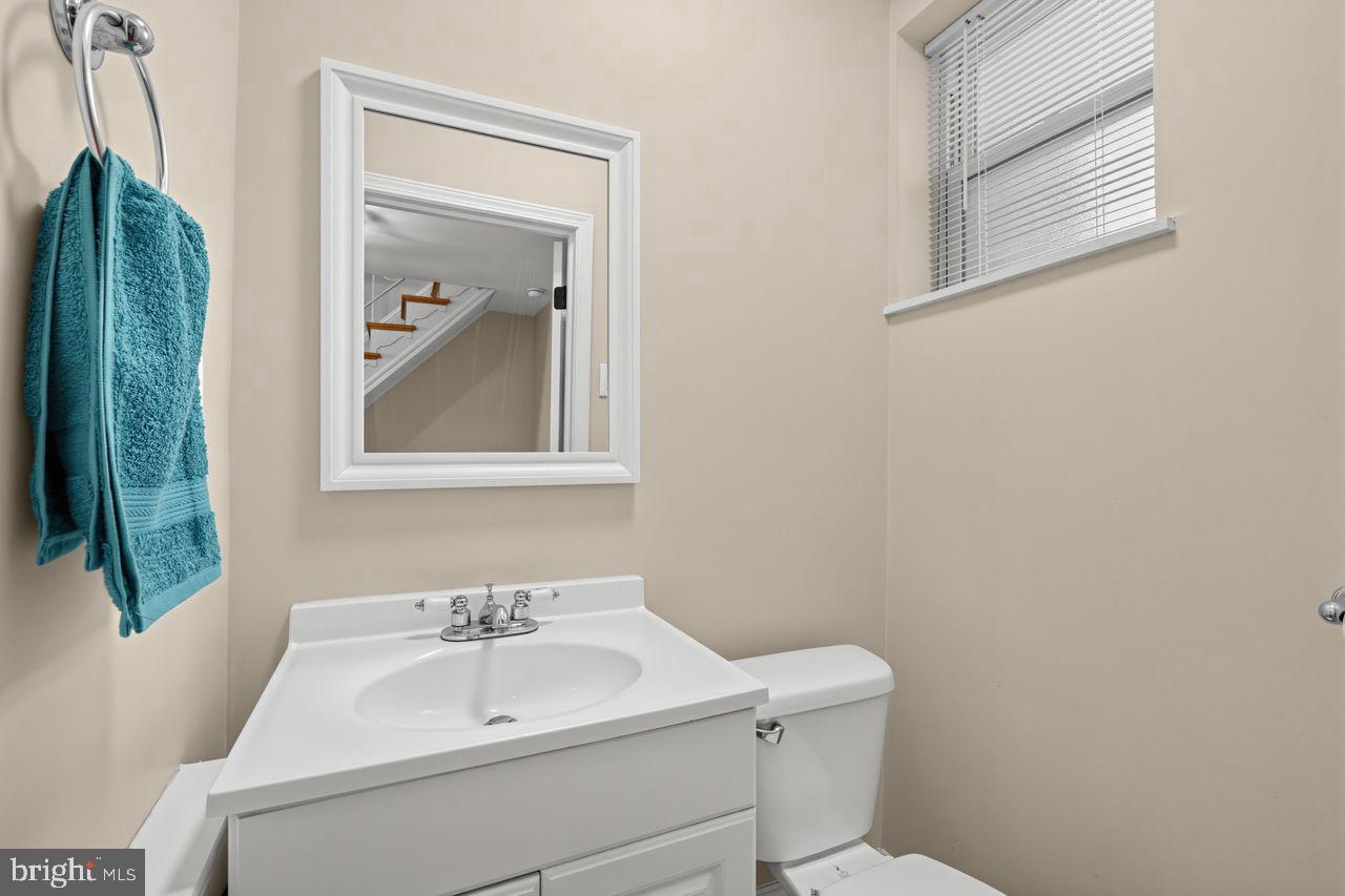 2405 S Warnock St Property Photo 22