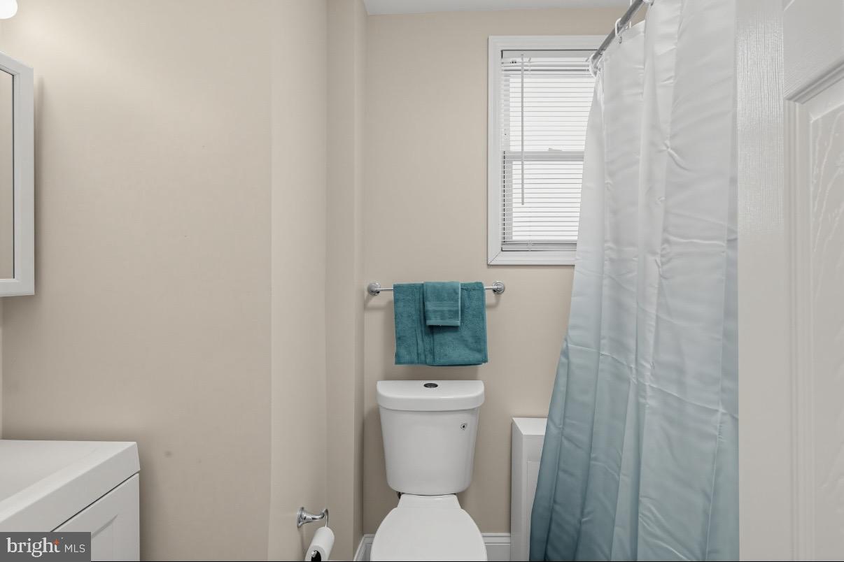 2405 S Warnock St Property Photo 31