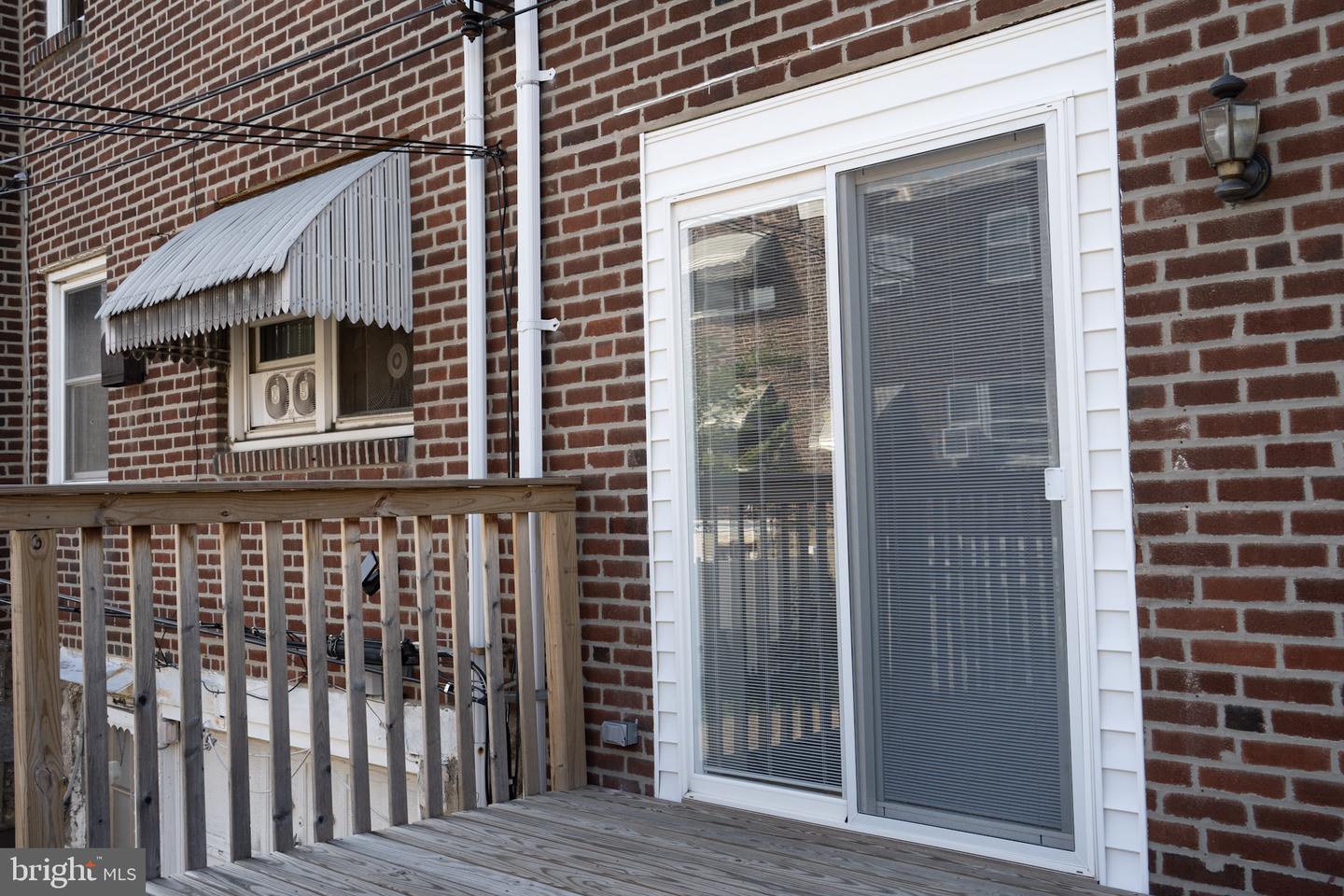 4231 Lawndale St Property Photo 15