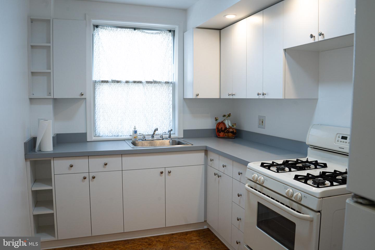 4231 Lawndale St Property Photo 19