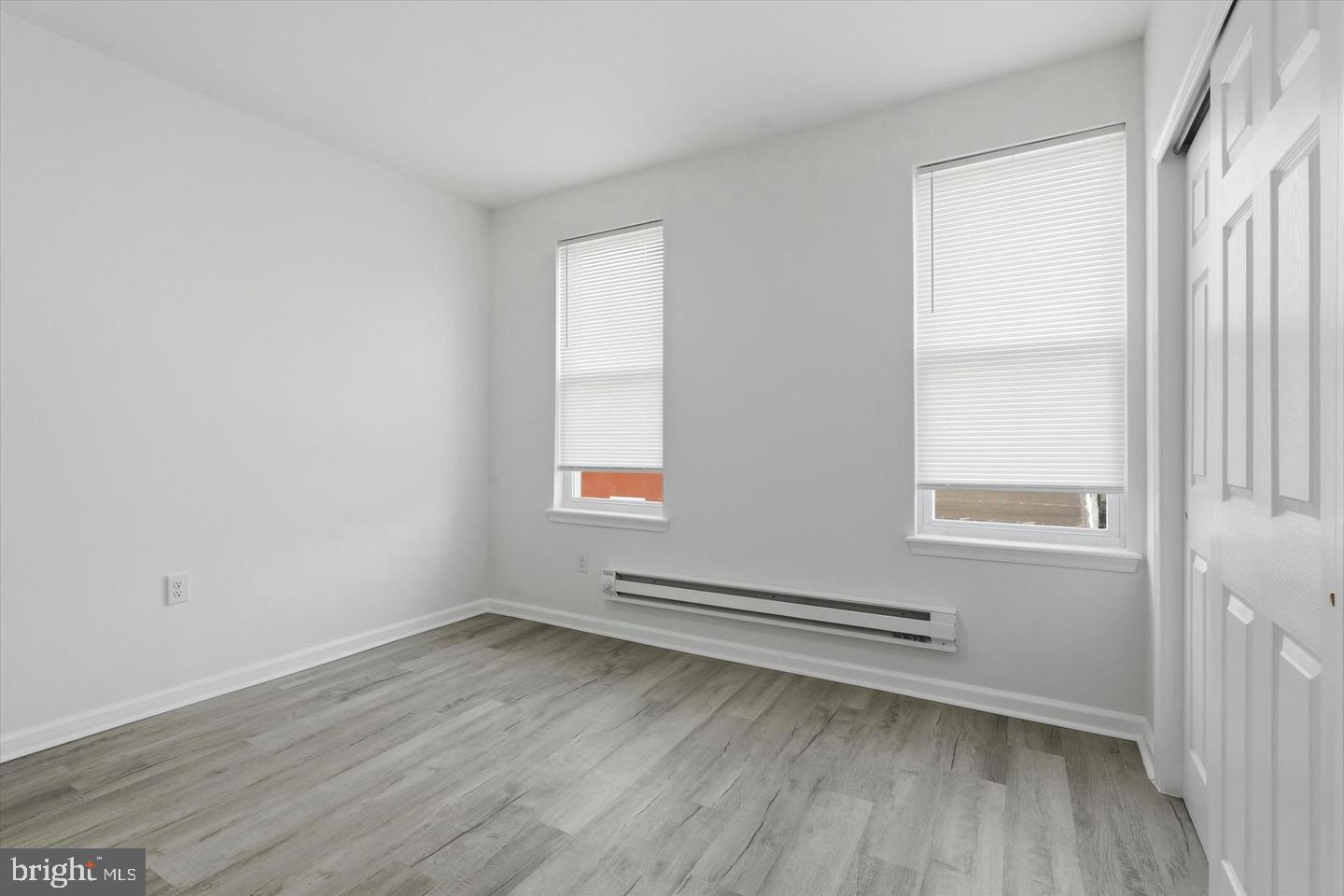 5715 Malcolm St Property Photo 3