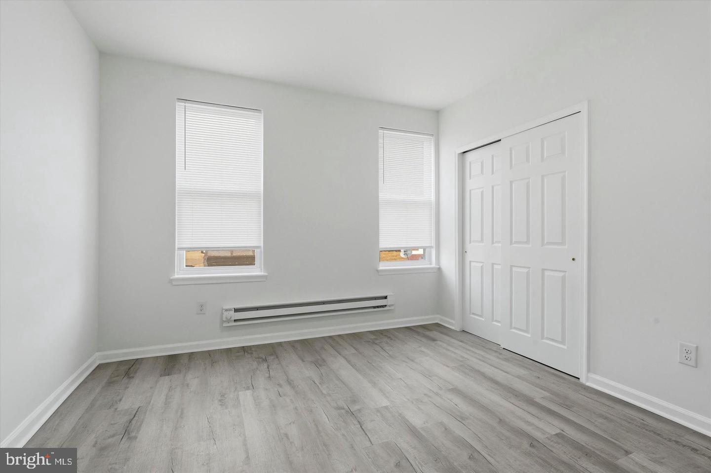 5715 Malcolm St Property Photo 5