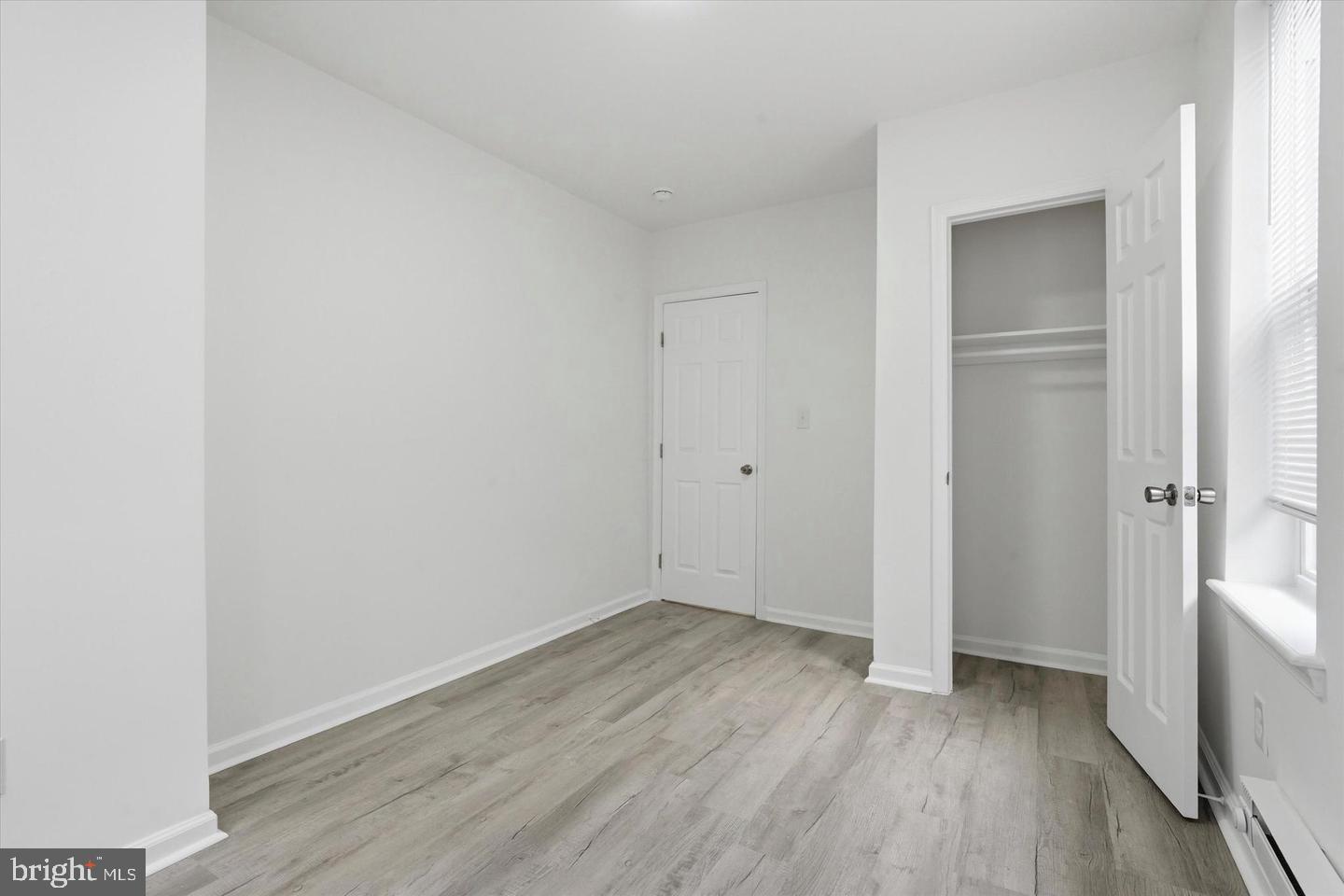 5715 Malcolm St Property Photo 9