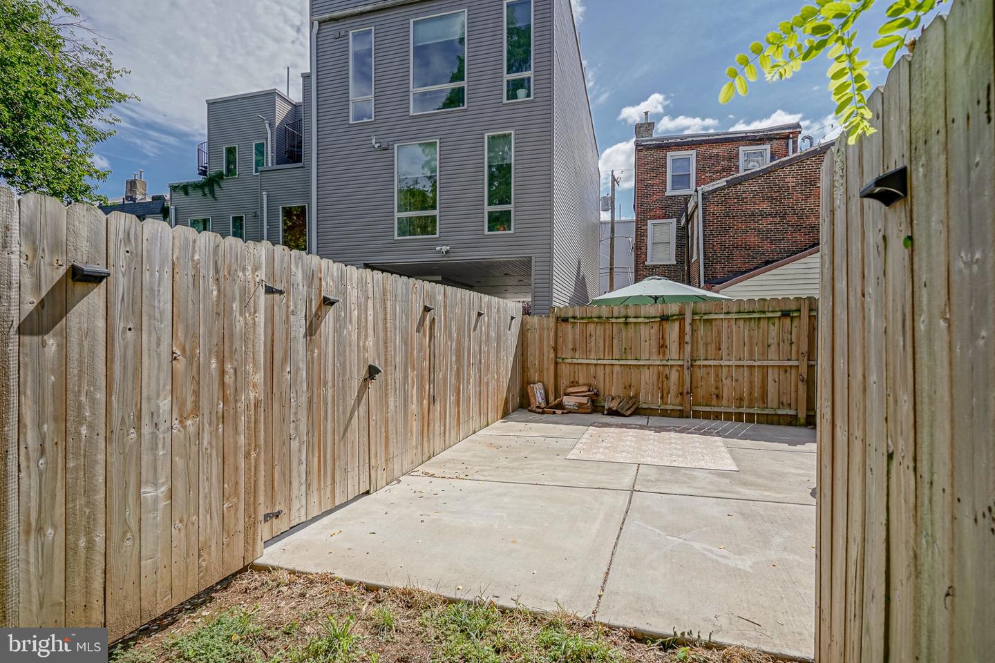 1109 Earl St #a Property Photo 20