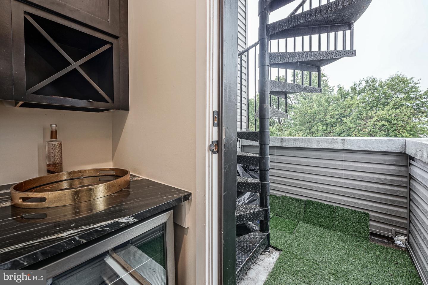1109 Earl St #a Property Photo 43