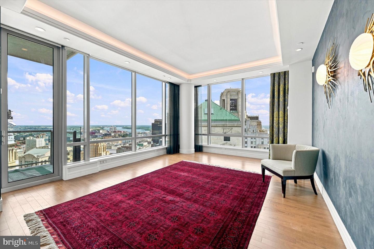 1414 S Penn Sq #39b Property Photo 7
