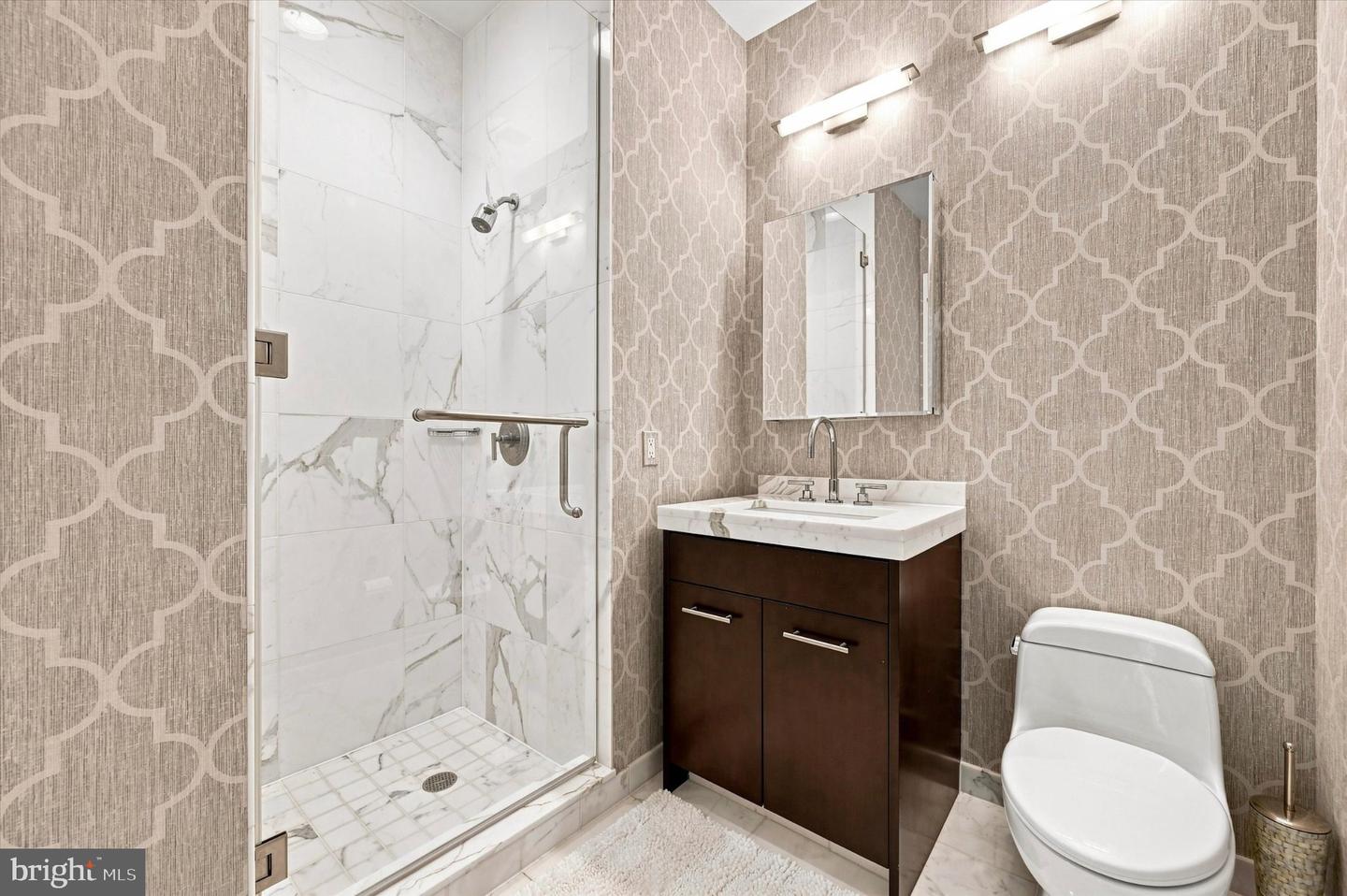 1414 S Penn Sq #39b Property Photo 22