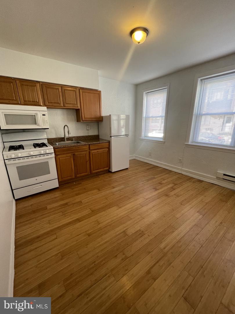 3838 HAVERFORD AVE #1 Property Photo 1