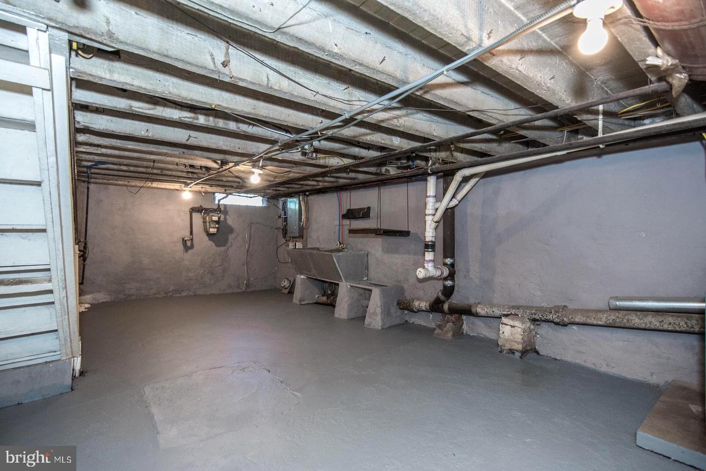 3123 Edgemont St Property Photo 42