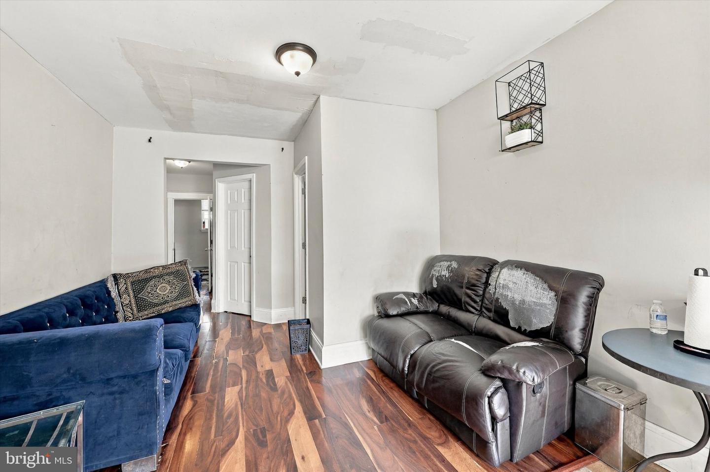 4735 Loring St Property Photo 14