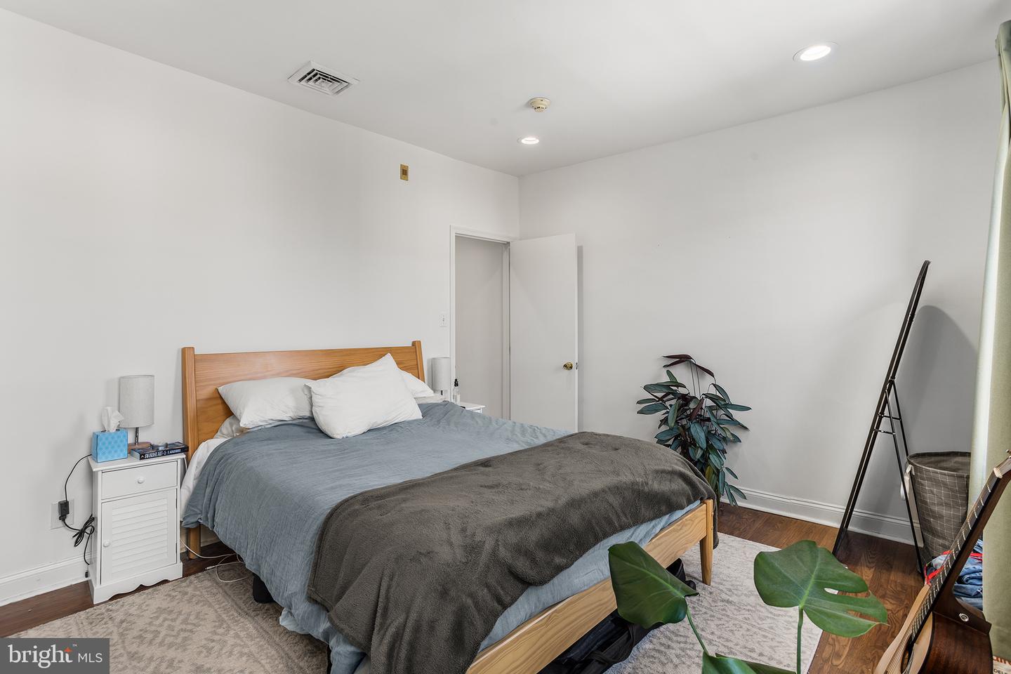 844 N 25th St #2 Property Photo 13
