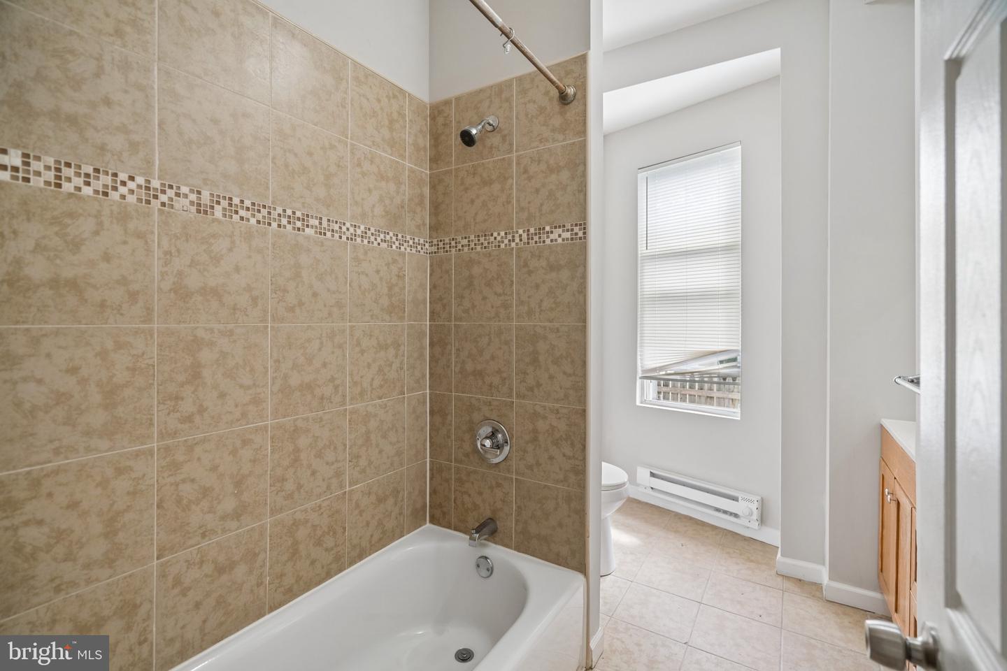 7106 Devon St Property Photo 7
