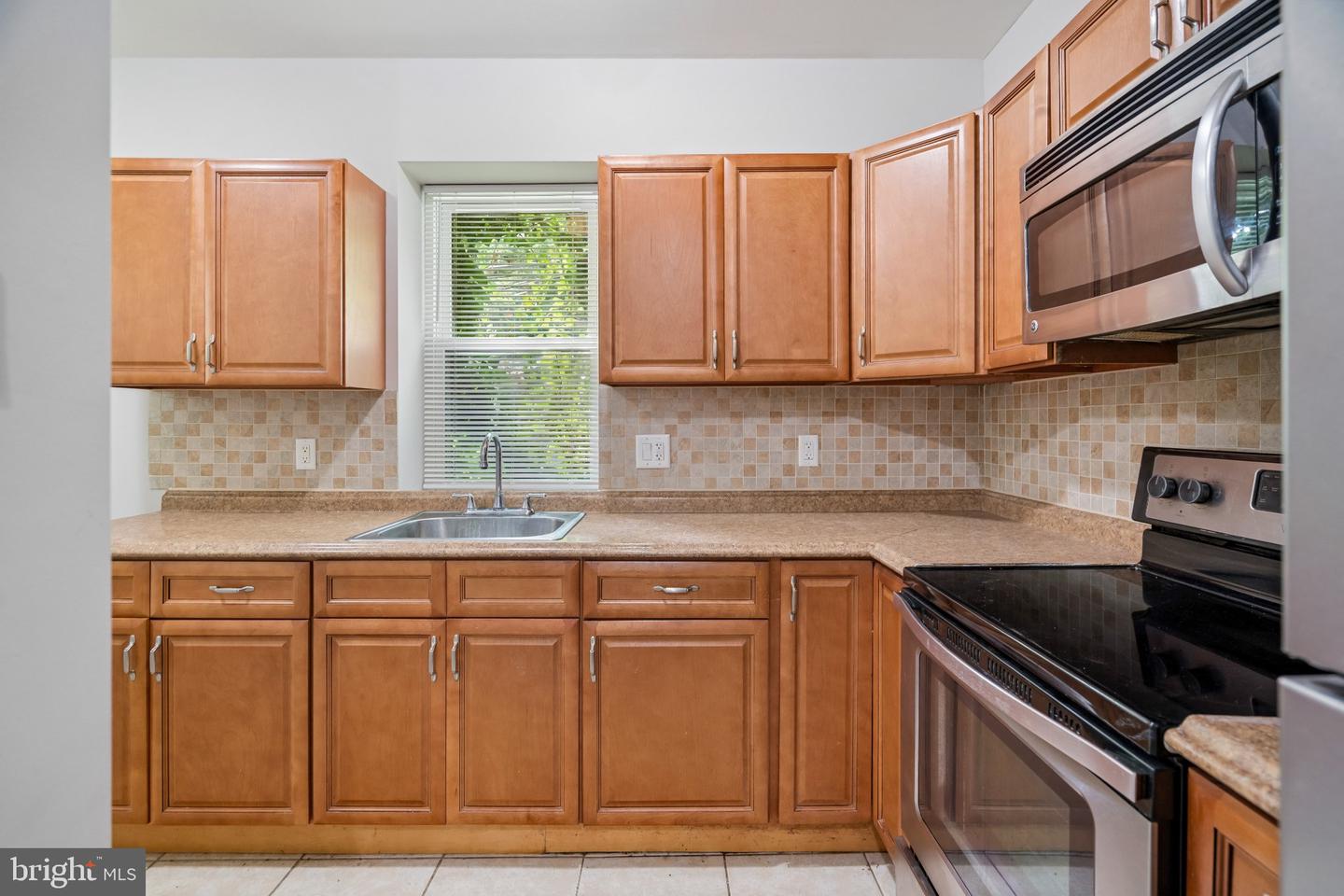 7106 Devon St Property Photo 10