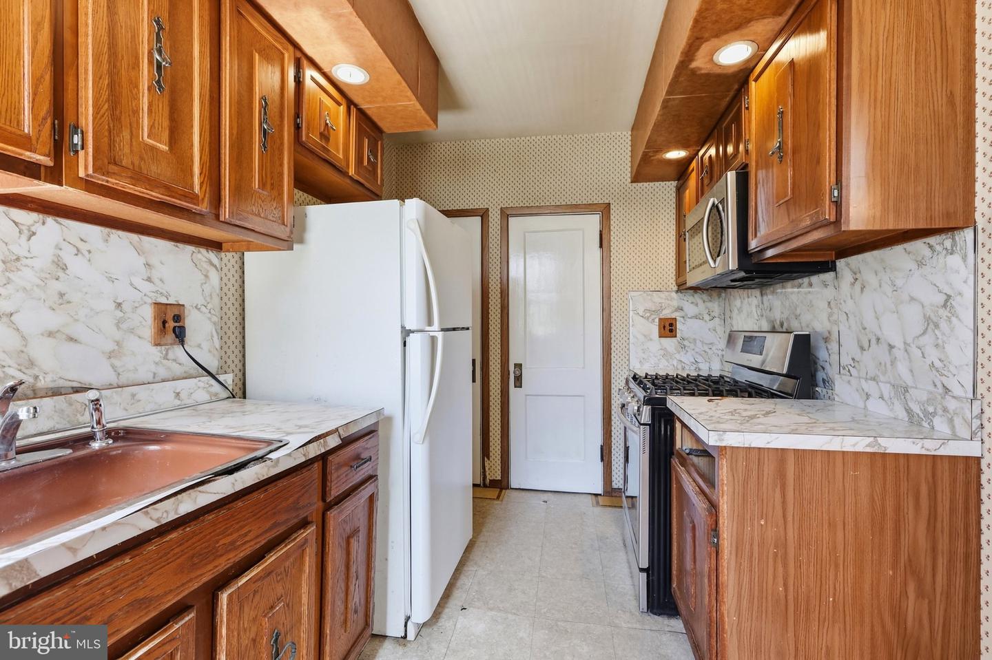 1210 Haworth St Property Photo 11