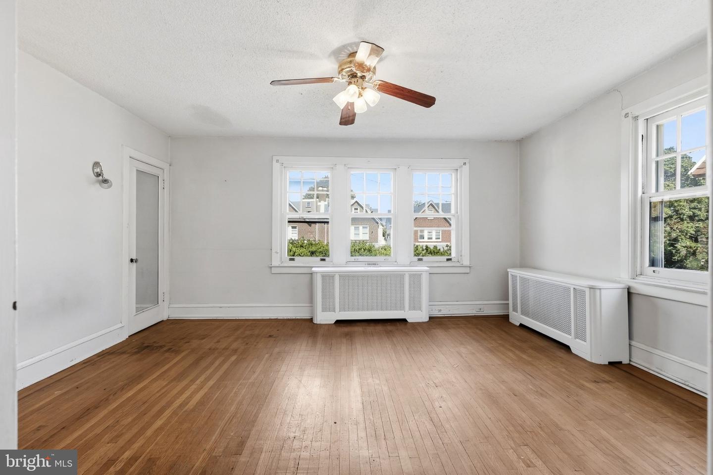 1210 Haworth St Property Photo 17
