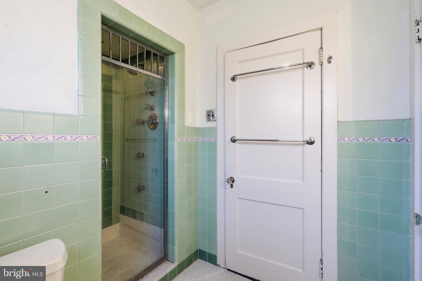 1210 Haworth St Property Photo 19