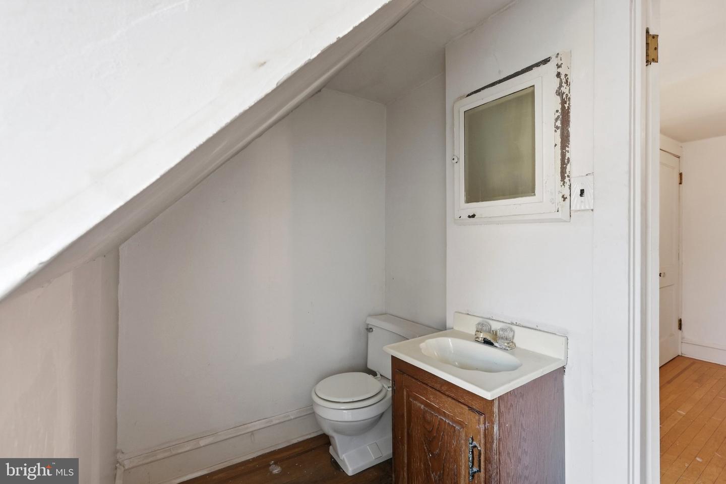 1210 Haworth St Property Photo 23