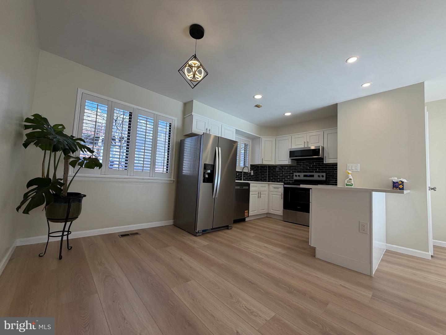 1109 South St #b Property Photo 3
