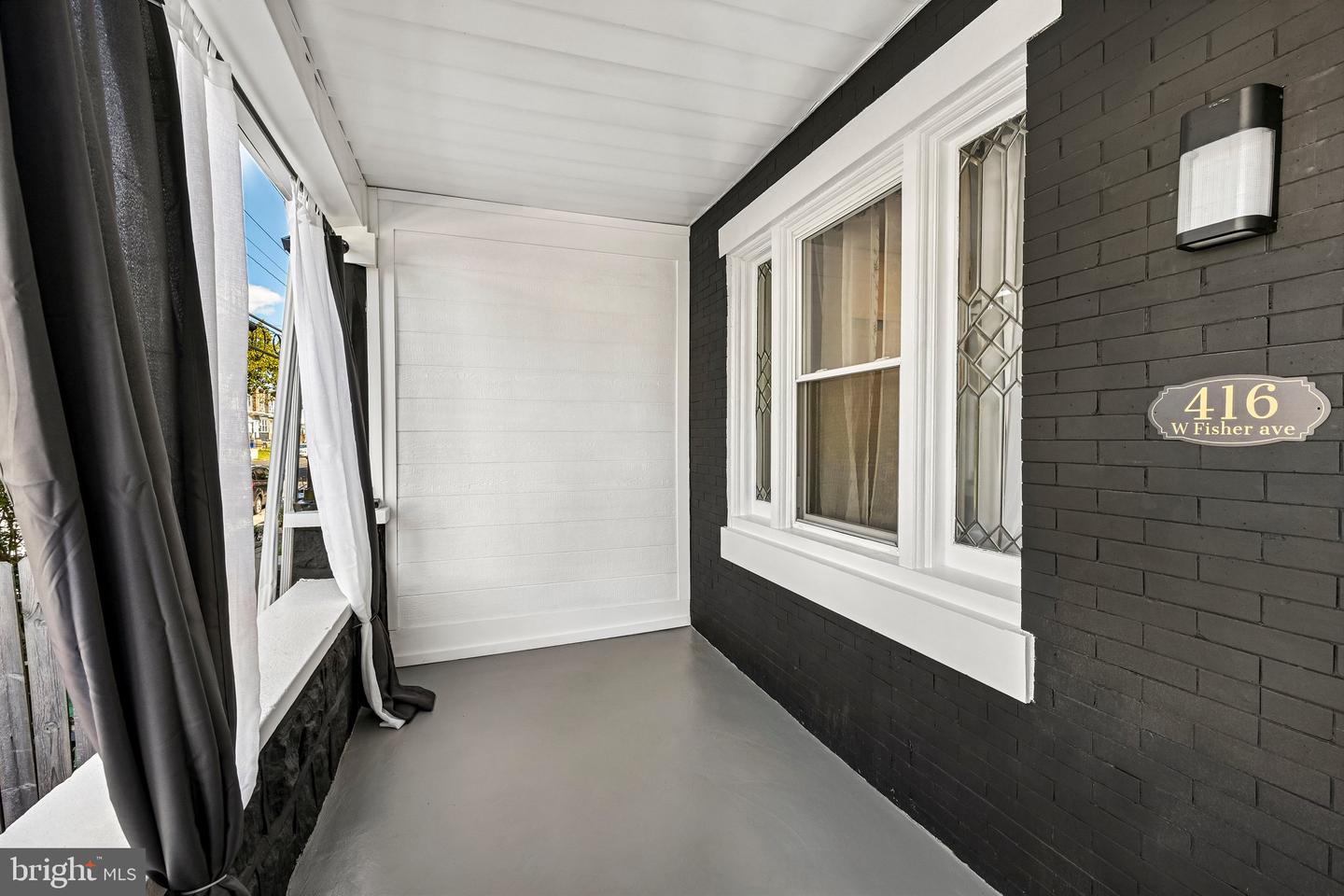 416 W Fisher Ave Property Photo 4