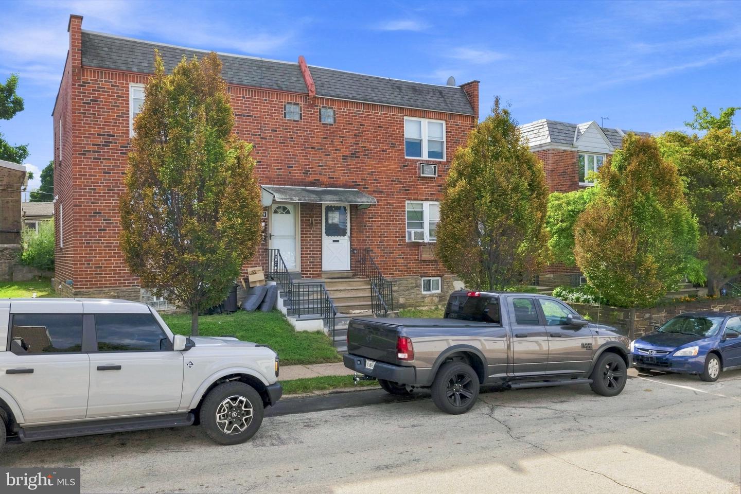 5907 HOUGHTON ST #2ND FLR. Property Photo 1