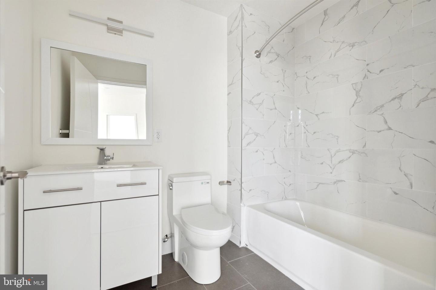 1221 E Fletcher St #310 Property Photo 12