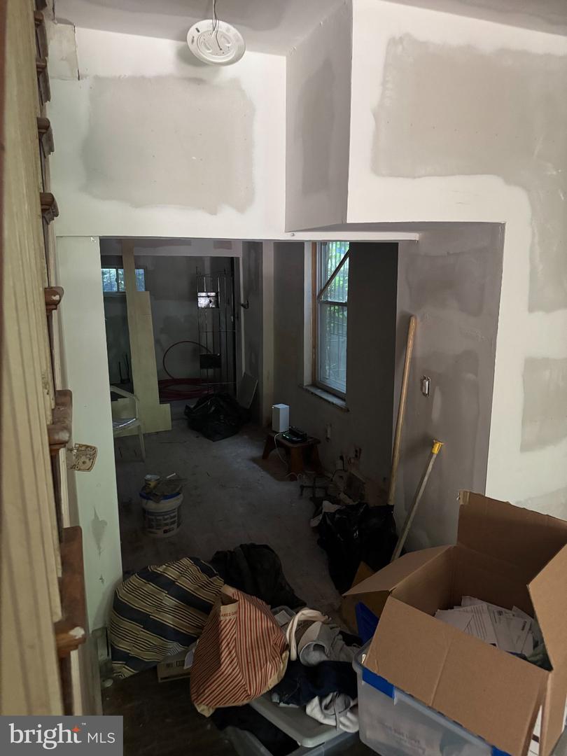 2509 Nicholas St Property Photo 11
