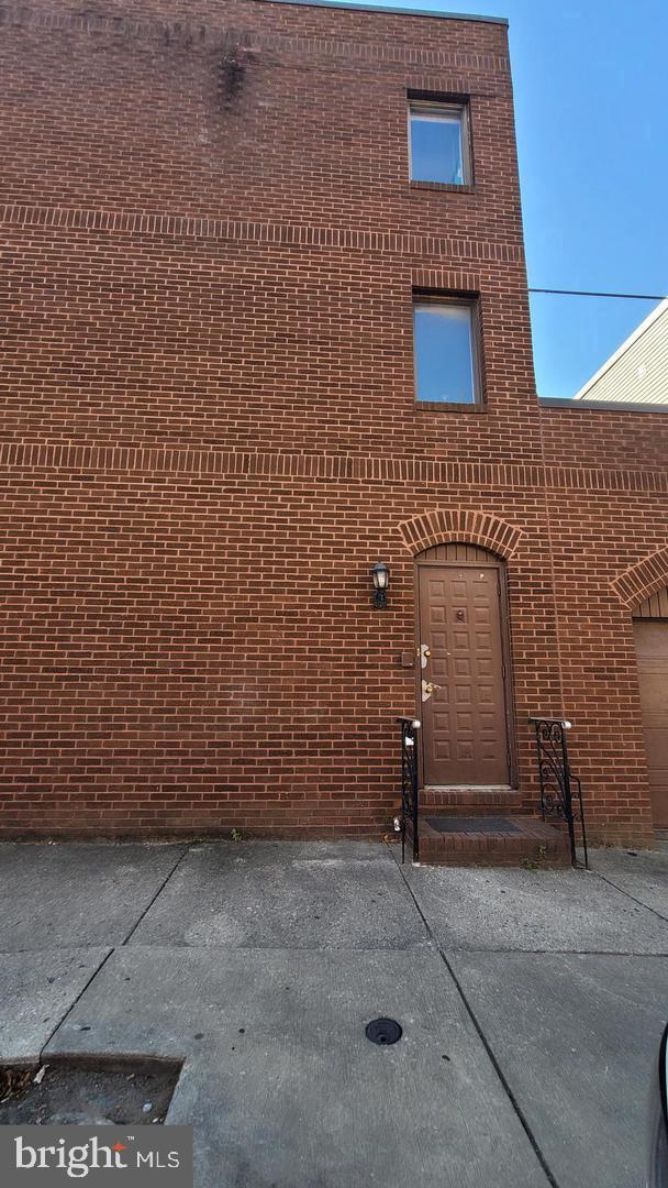 1166 S 11th St #2 Property Photo 2