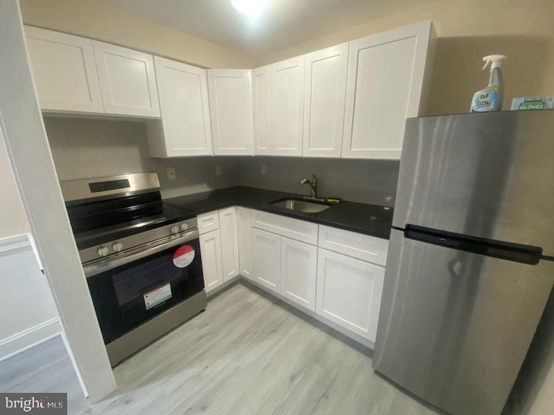 1166 S 11th St #2 Property Photo 3