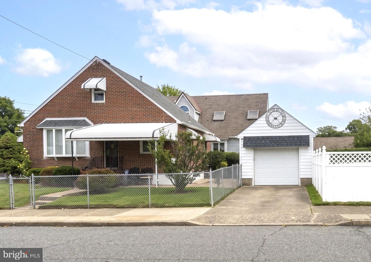 9301 Ditman St Property Photo 1