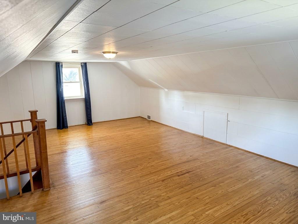 9301 Ditman St Property Photo 18