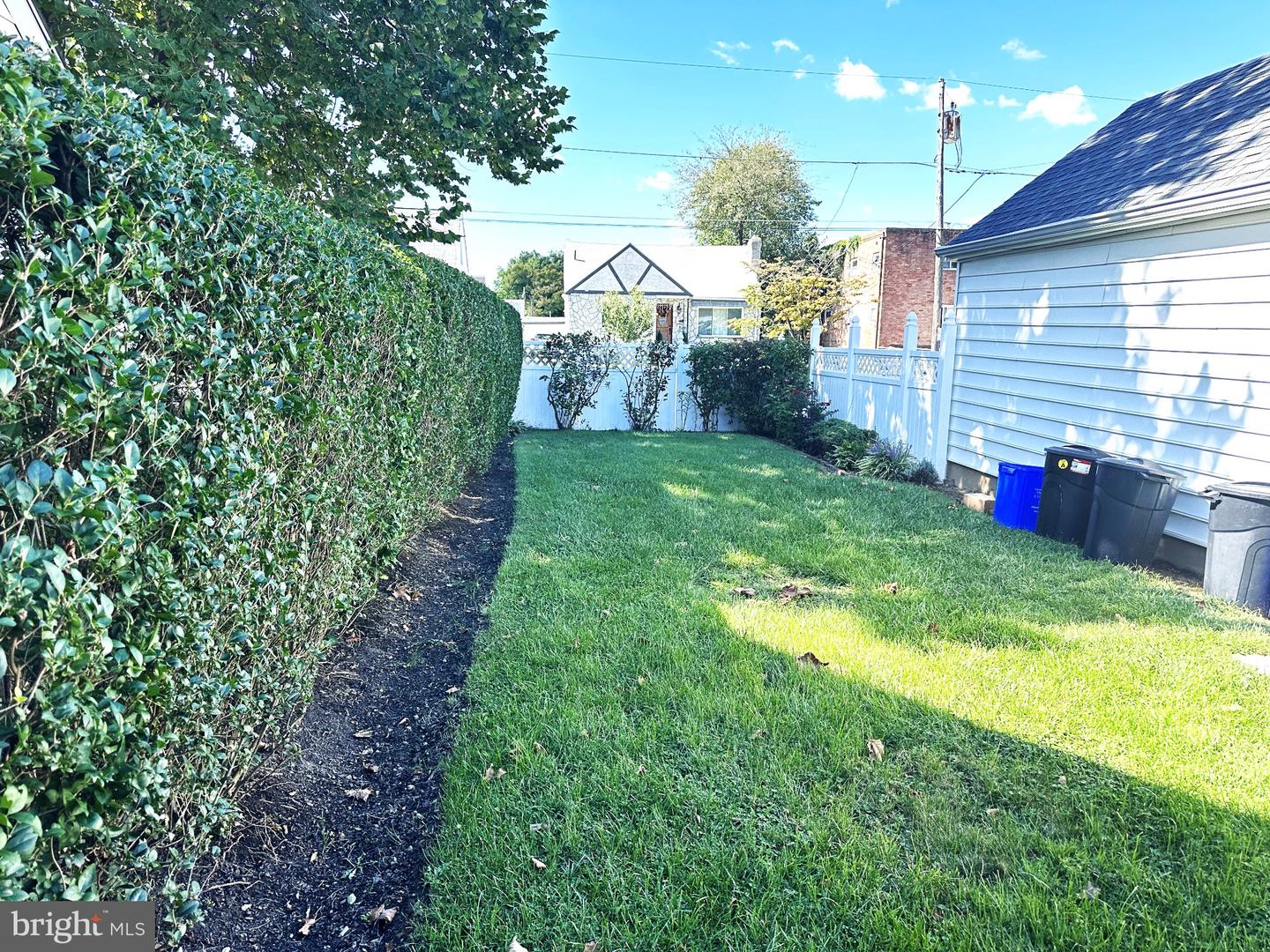 9301 Ditman St Property Photo 27