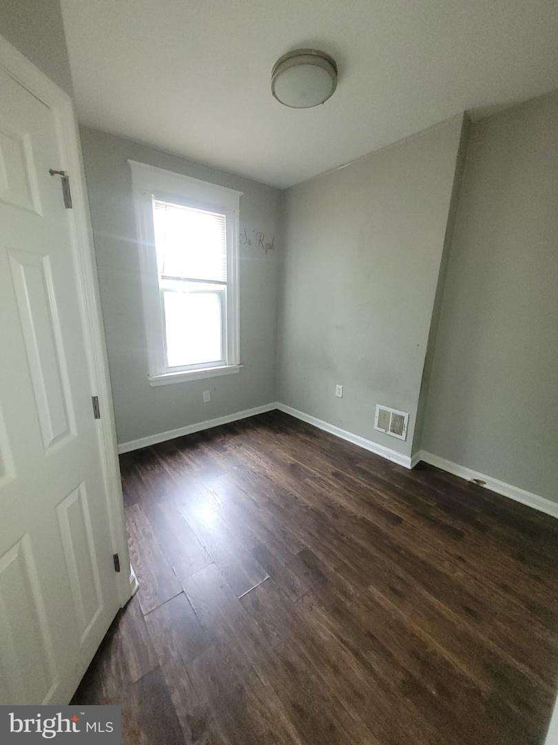 3016 Agate St Property Photo 7