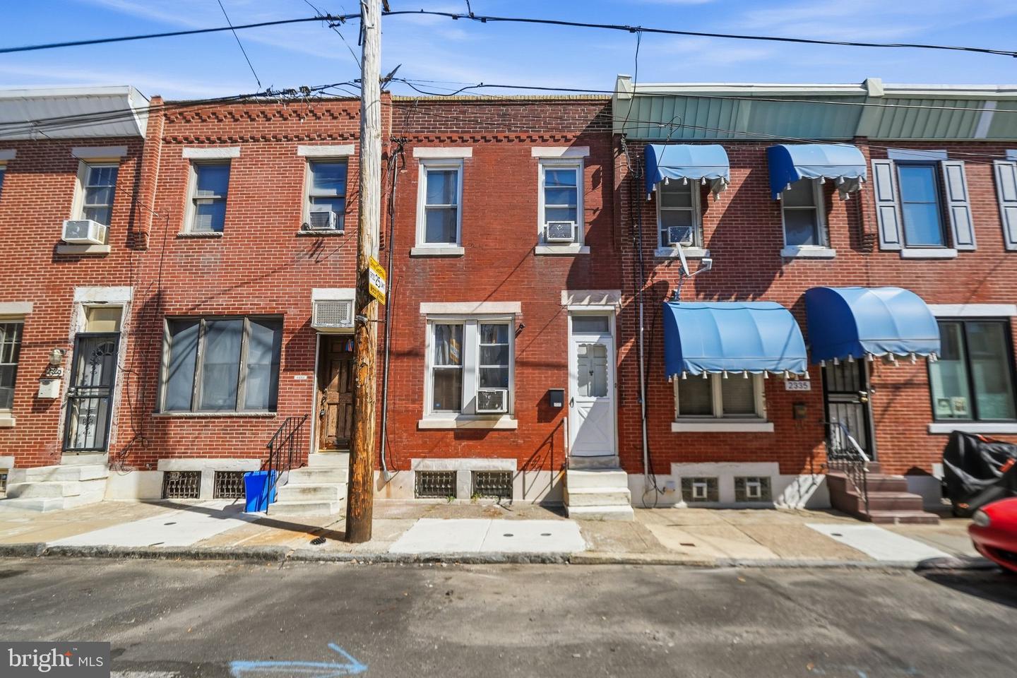 2333 S Hutchinson St Property Photo 1