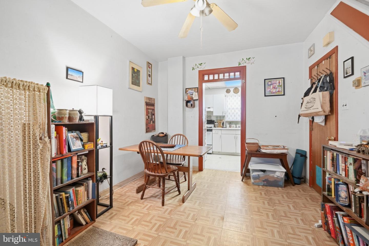 2333 S Hutchinson St Property Photo 5