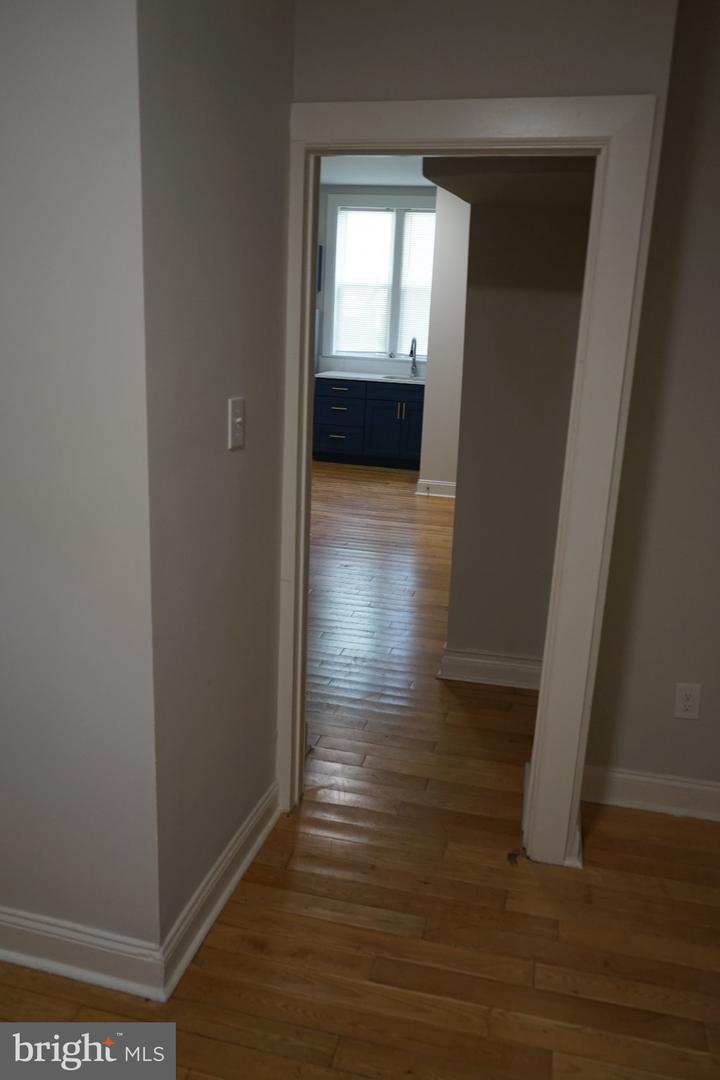 2032 W Berks St ##1 Property Photo 27