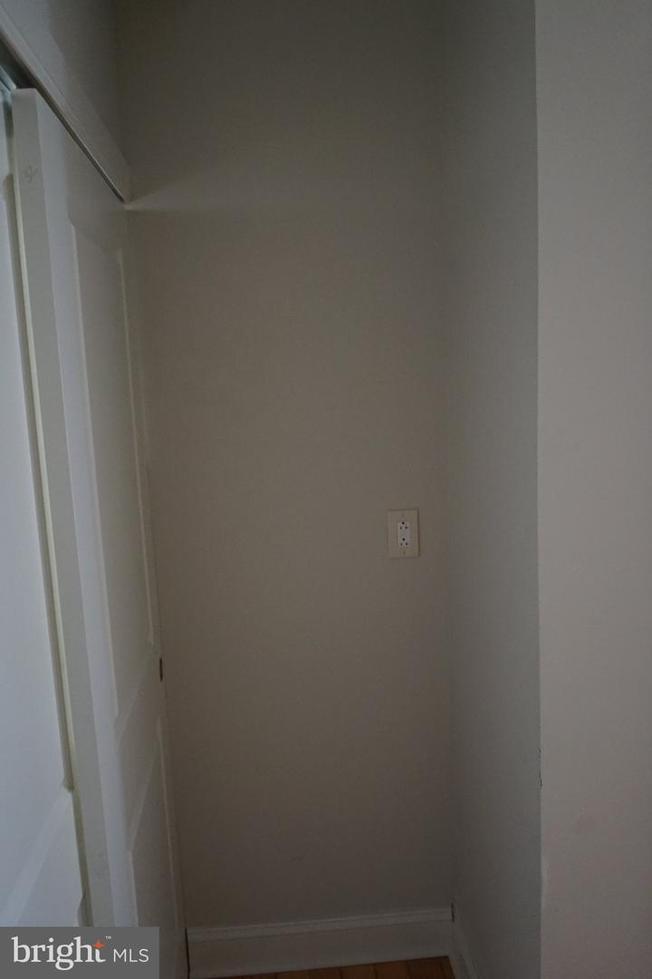 2032 W Berks St ##1 Property Photo 30