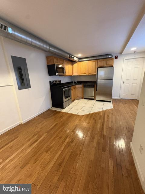 1709 W Master St Property Photo 9