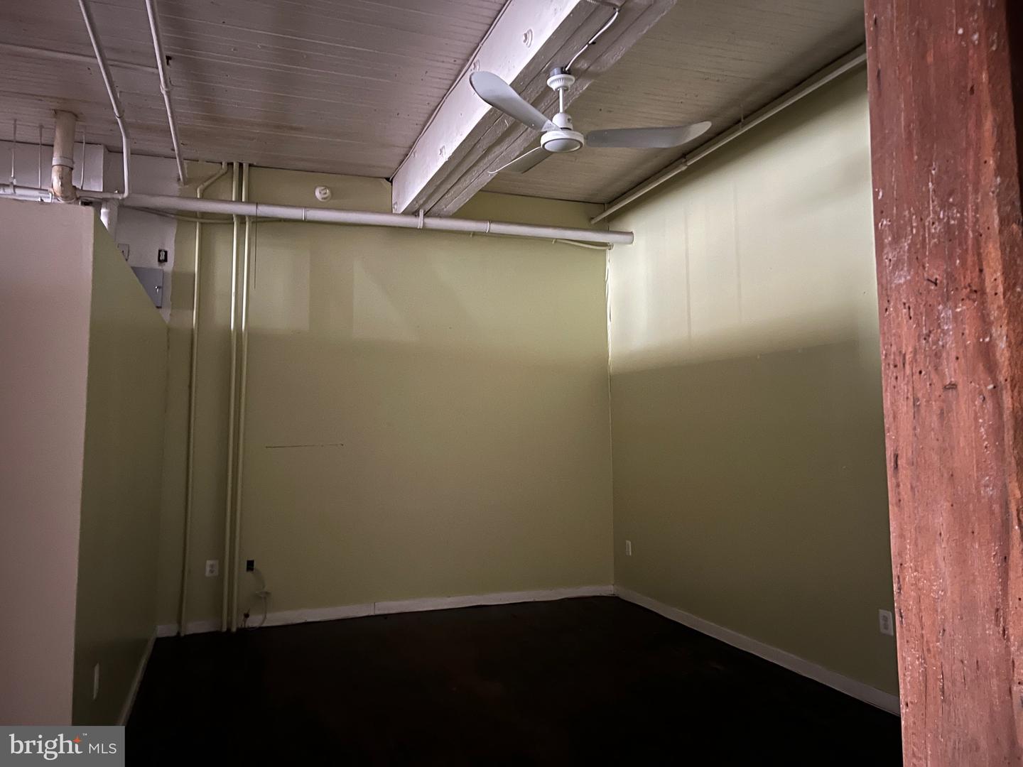 429-00 N 13th St #3d Property Photo 13