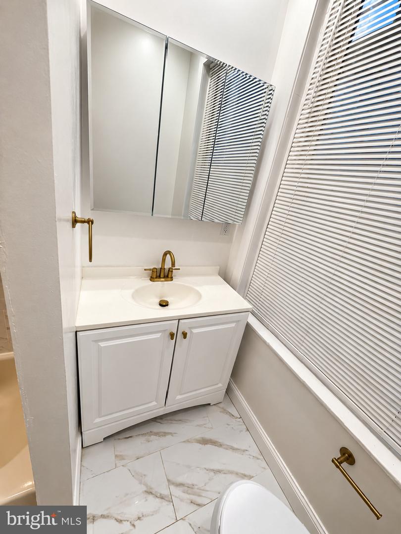 5031 Walnut St #1 Property Photo 14