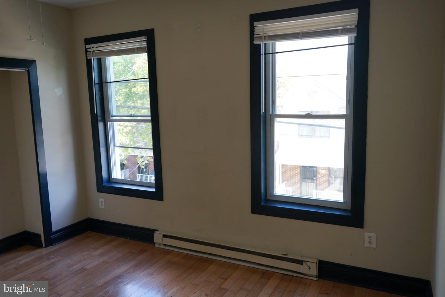 2032 W Berks St ##2 Property Photo 4