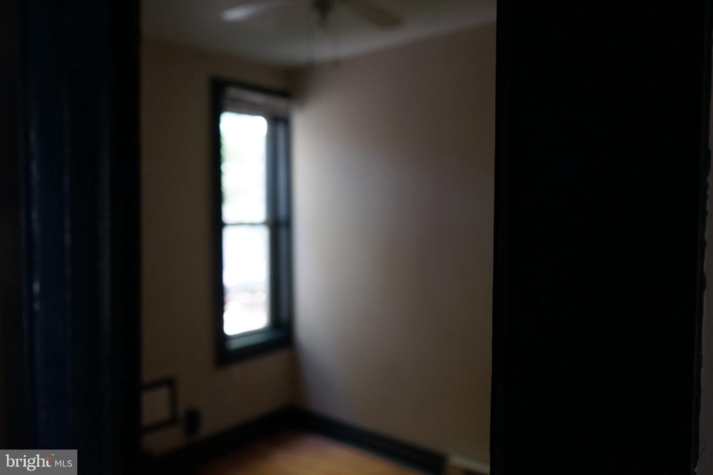 2032 W Berks St ##2 Property Photo 8