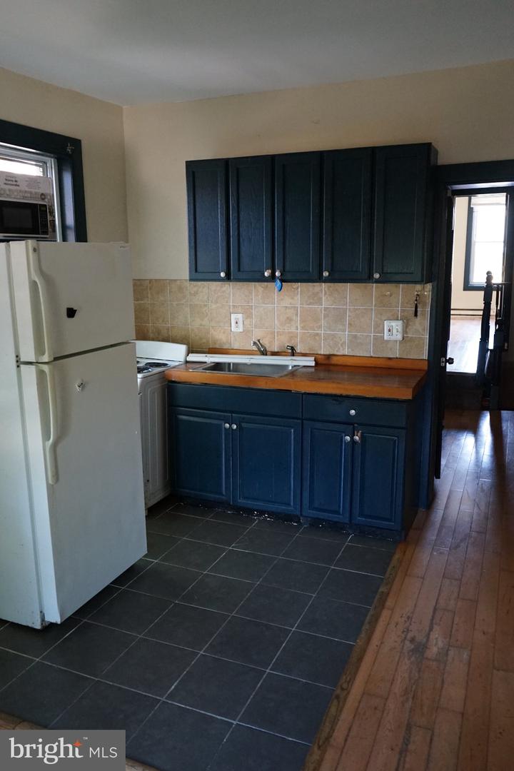 2032 W Berks St ##2 Property Photo 29