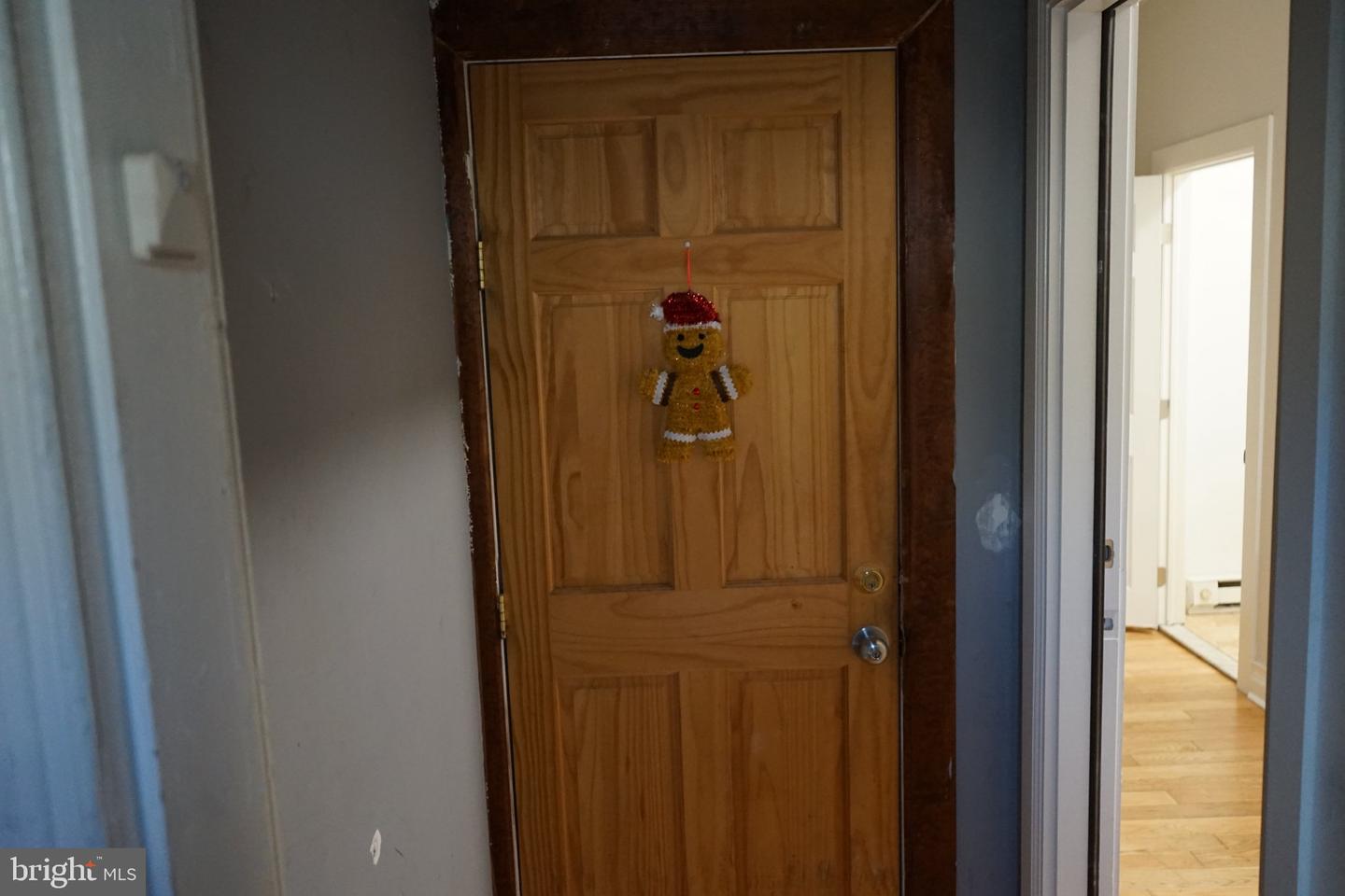2032 W Berks St ##2 Property Photo 35