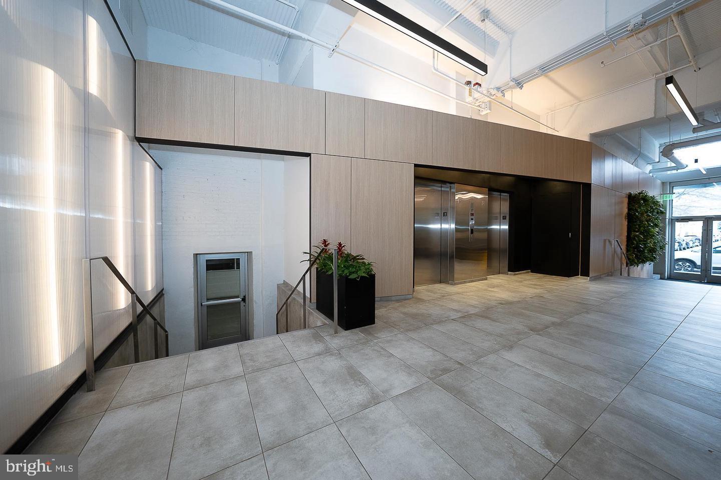 2200 Arch St #913 Property Photo 35