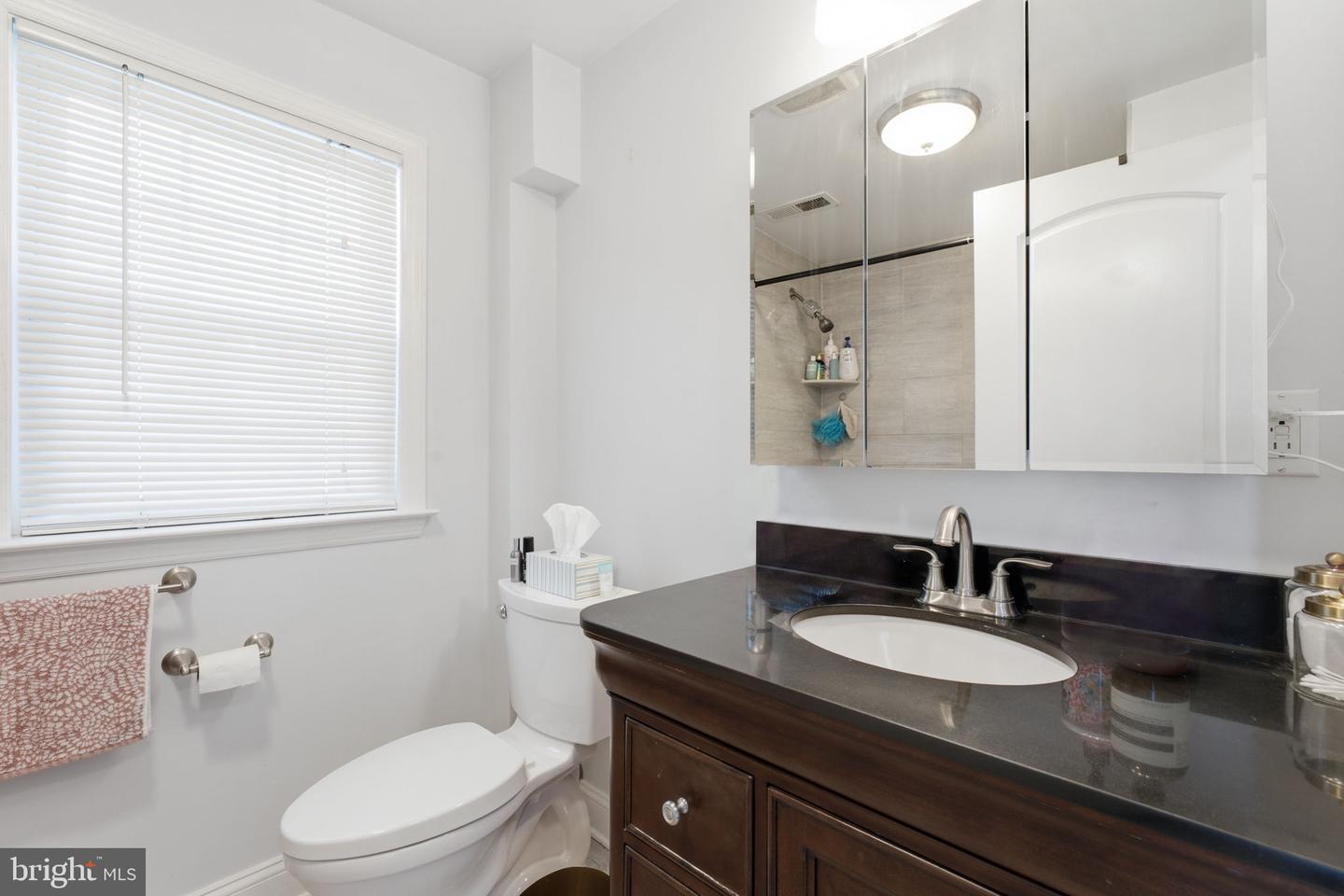 1819 Christian St Property Photo 36