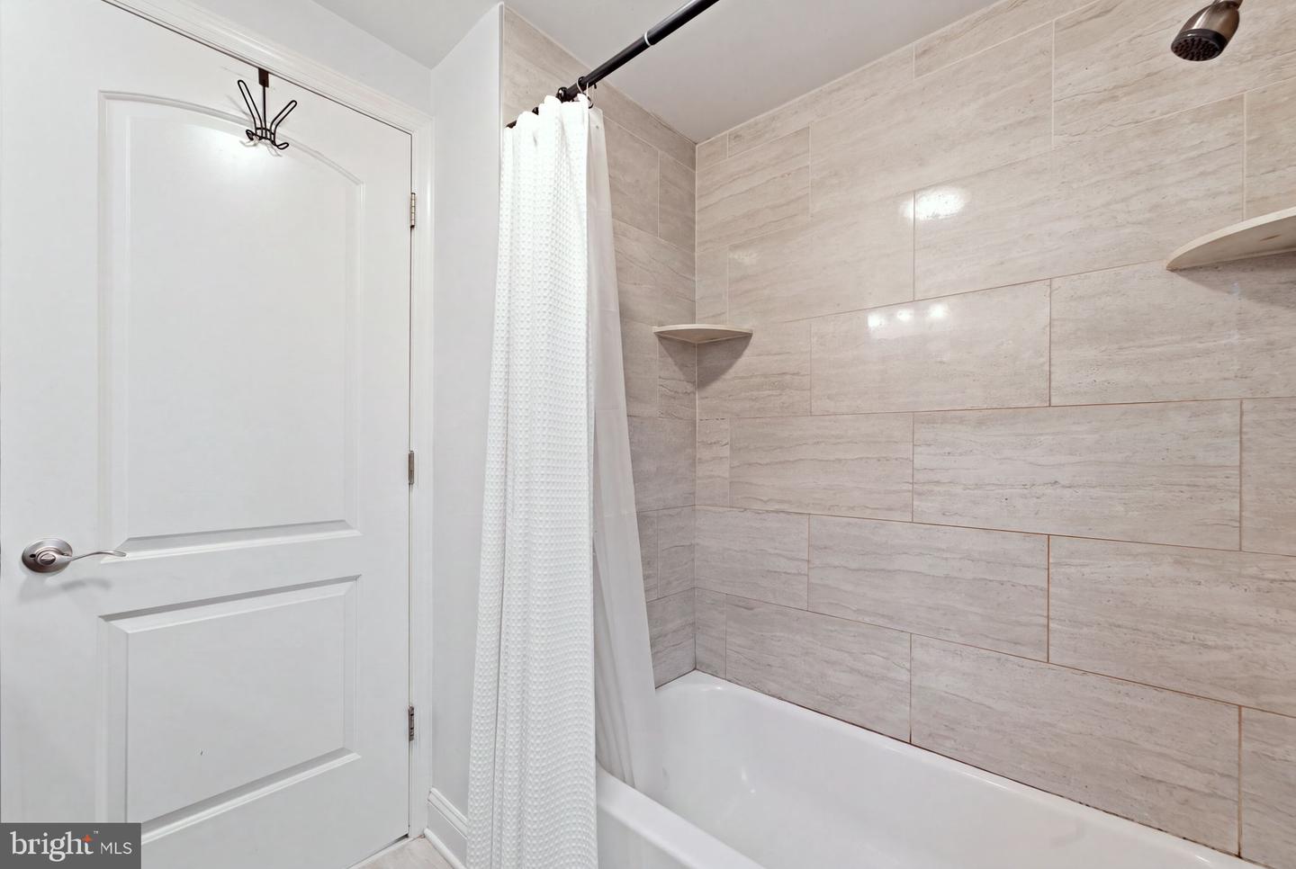 1819 Christian St Property Photo 37