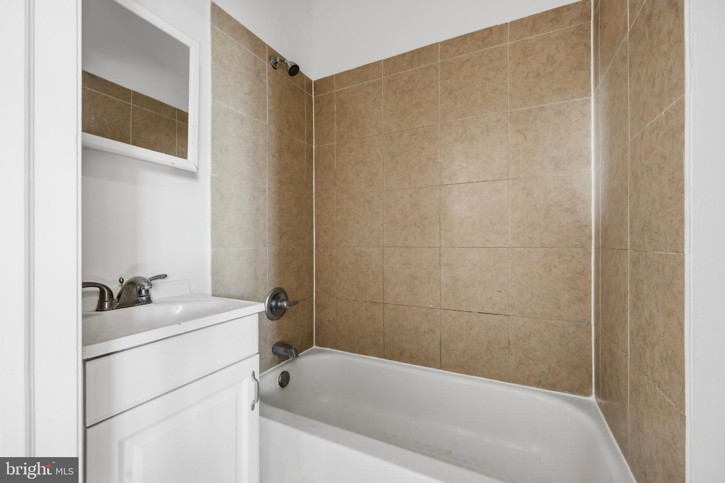 1517 N 15th St Property Photo 14