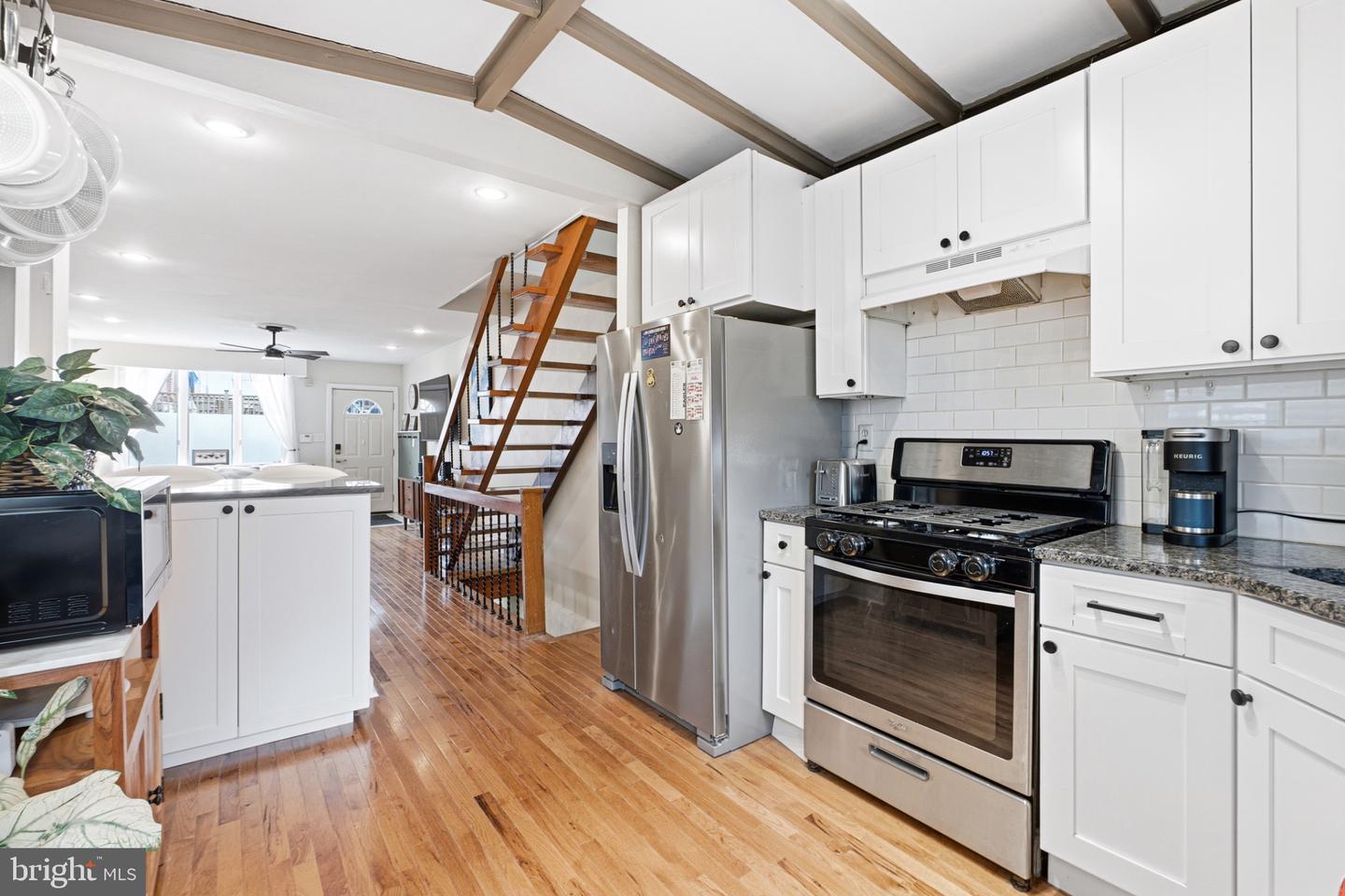 1806 S Sartain St Property Photo 7